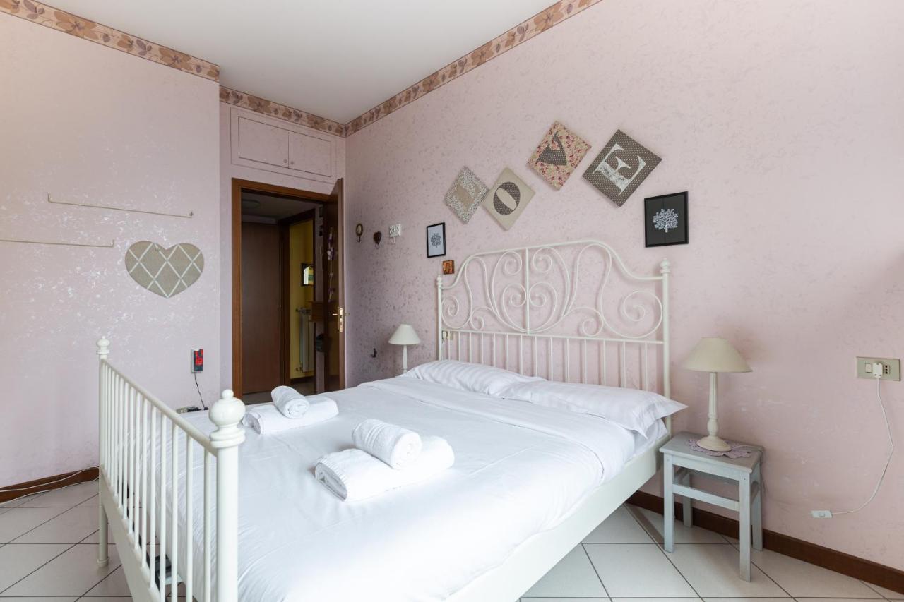 Bnbutler Torelli - Grazioso E Luminoso Bilocale Leilighet Milano Eksteriør bilde